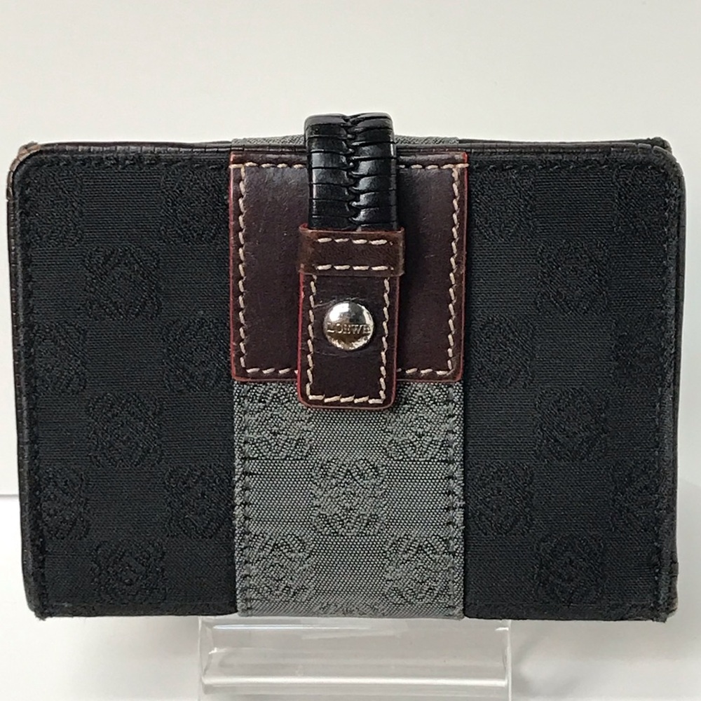 LOEWE Anagram Bifold Wallet 😍🖤